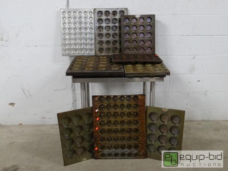 lot 2146 image: Very Large Lot of Heavy Duty Muffin Pans  &nb...