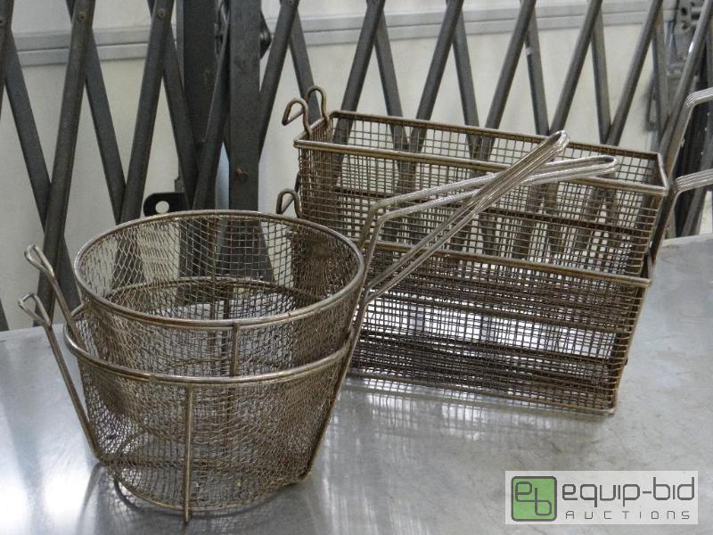 lot 2607 image: Lot of (4) Fryer Baskets...