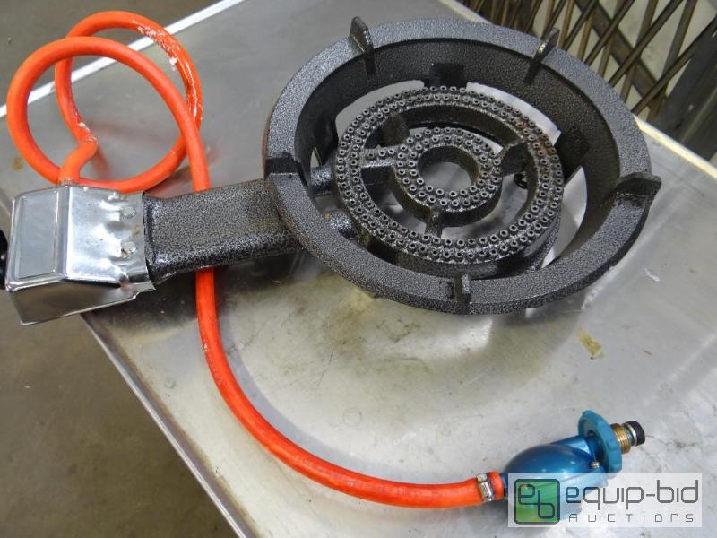 lot 2613 image: Natural Gas Boiler Burner...