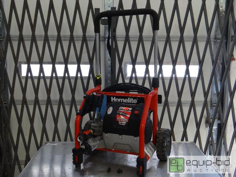lot 2621 image: Homelite Power Sprayer...