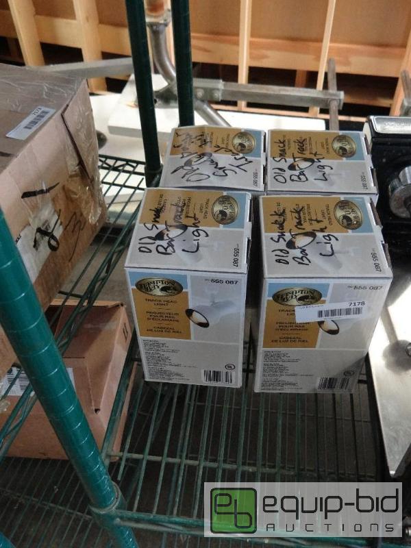 lot 7178 image: (4) Adjustable Spot Track Lights...