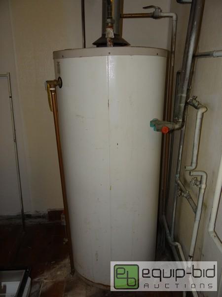 GE 75 Gallon Hot Water Heater Model GG75T06A... | Columbia Missouri Pizza  And Steak Restaurant Remodeling Sale! | Equip-Bid