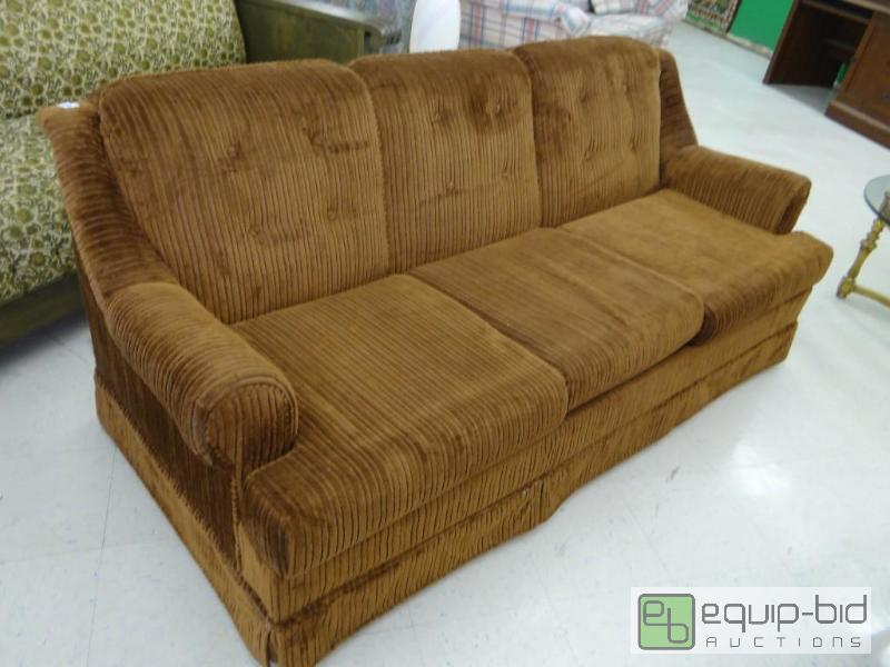 lot 126 image: DEERFIELD BROWN SOFA SLEEPER, 79&quot LONG...