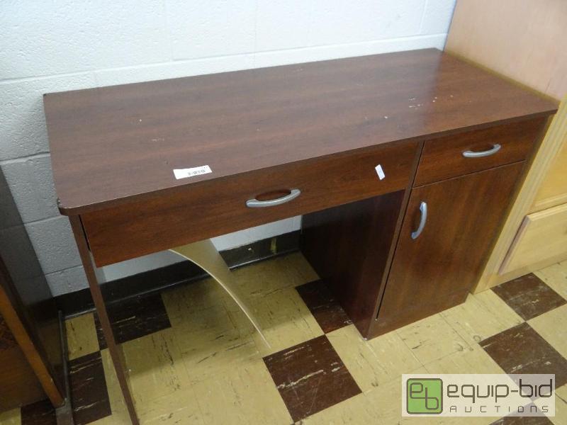 lot 173 image: DESK WITH 2 DRAWERS &amp 1 CABINET&nbsp...