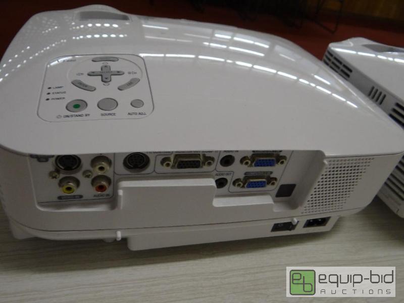 lot 192 image: LCD PROJECTOR NO CORD, HAVE TESTED WITH ONE P...