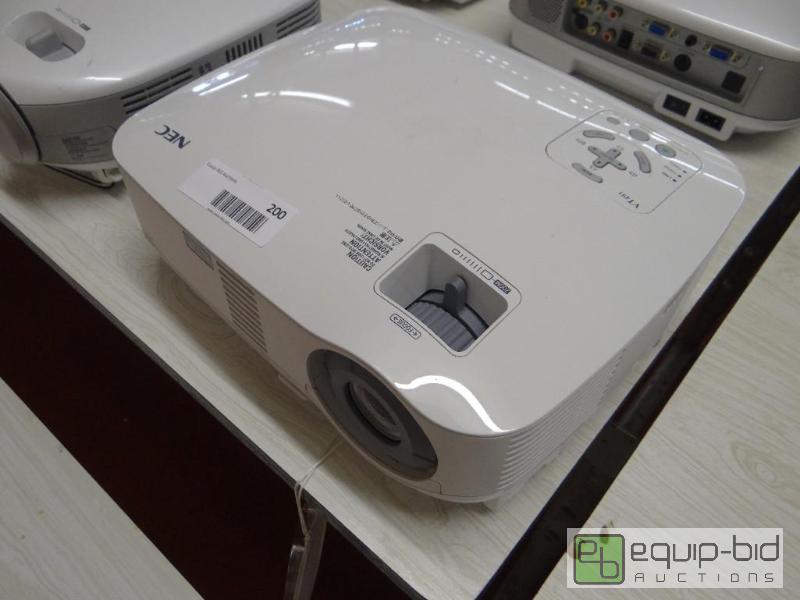 lot 200 image: LCD PROJECTOR NO CORD, HAVE TESTED WITH ONE P...
