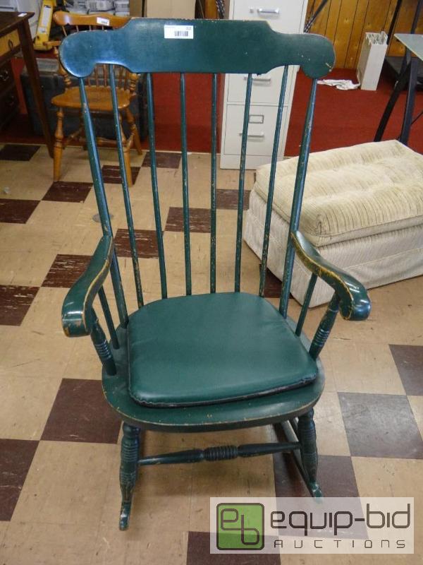 lot 210 image: VINTAGE GREEN ROCKING CHAIR....