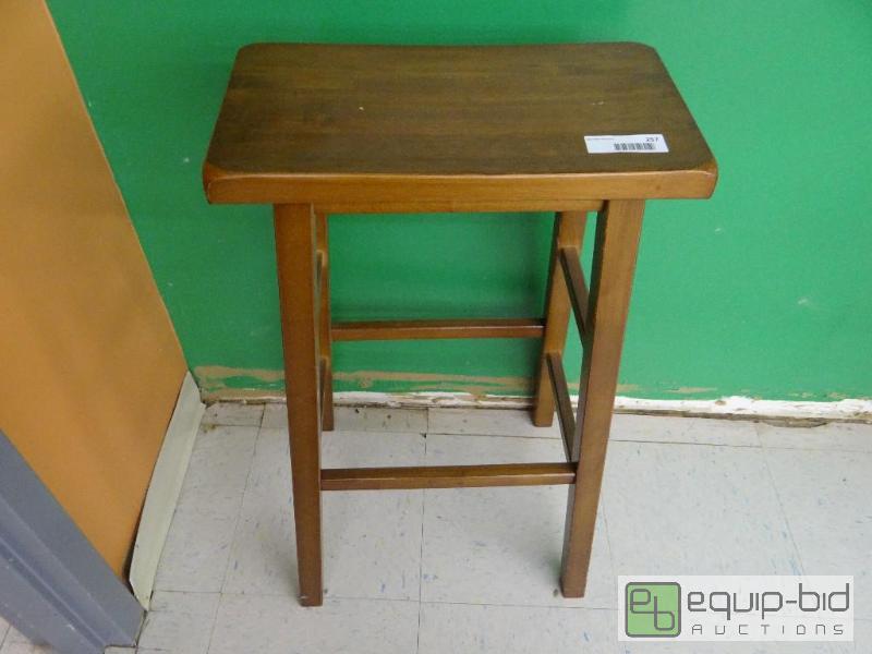 lot 257 image: WOOD BAR STOOL&nbsp...