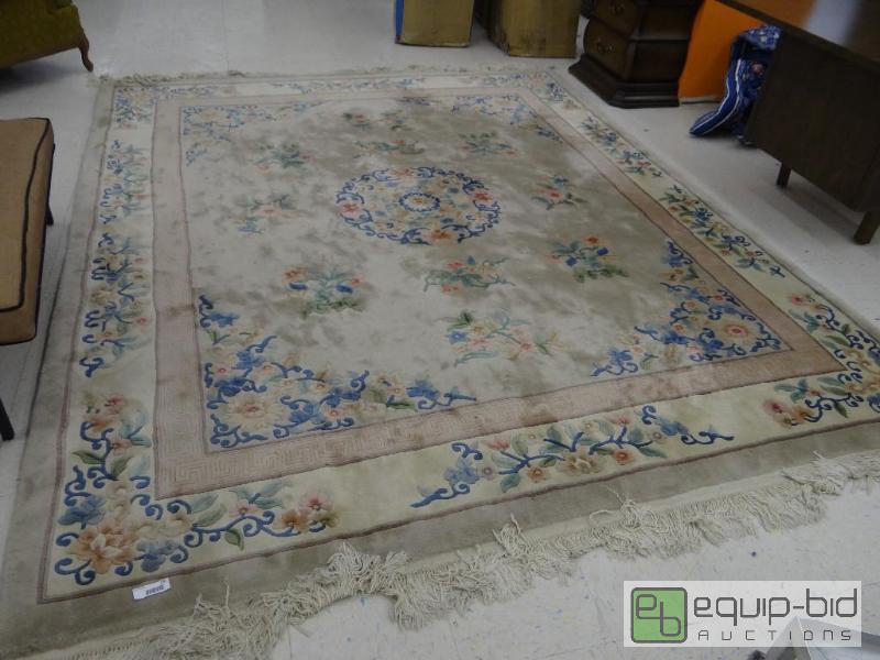 lot 279 image: Very high end LARGE area rug.  Nice looking r...