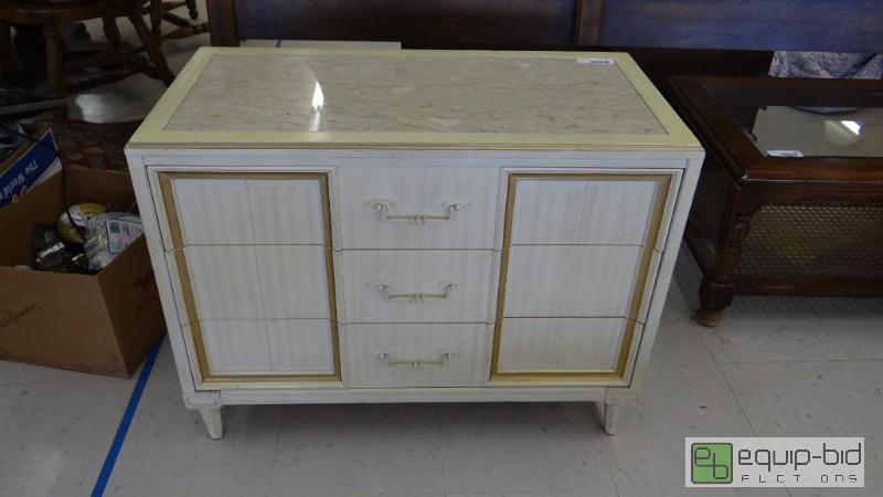 lot 294 image: VINTAGE 3 DRAWER CHEST, LOOKS LIKE MARBLE TOP...