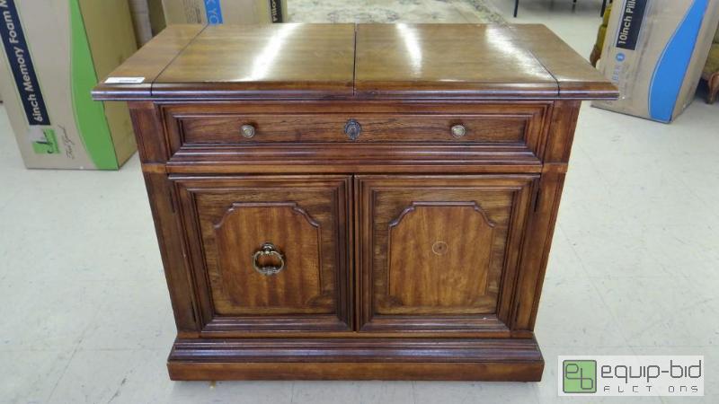 lot 298 image: VINTAGE SEWING CABINET,ON WHEELS, 38&quot X ...