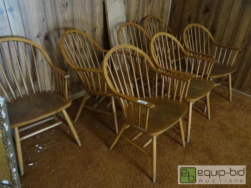 lot 373 image: LOT OF 7 WOOD DINNING CHAIRS SOME BLEMISHES.&...