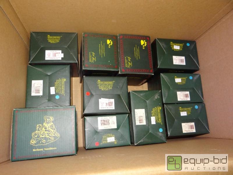 lot 426 image: LOT OF 13 BOYD BEARS, IN BOXES....