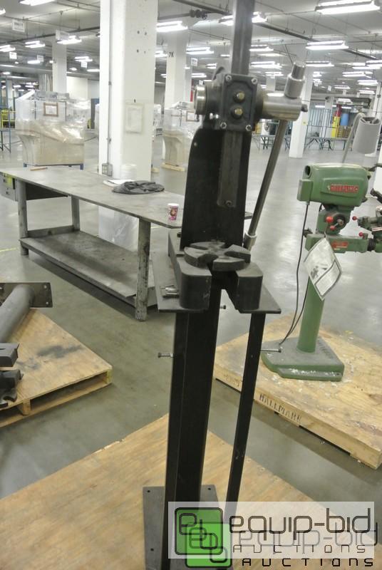 lot 157 image: JET 3ton Arbor Press