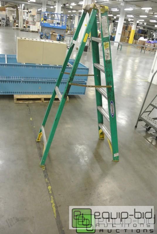 lot 191 image: Werner 6ft Fiberglass Ladder