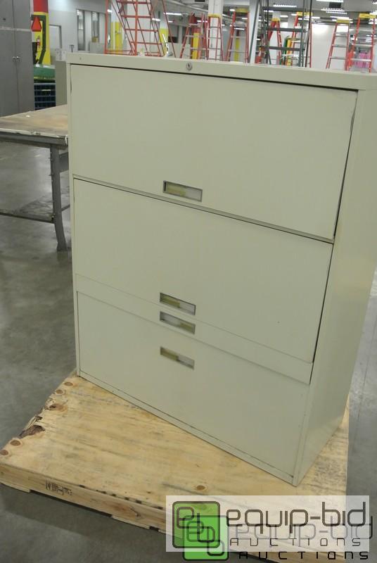 lot 206 image: Steel Cabinet Contents Included