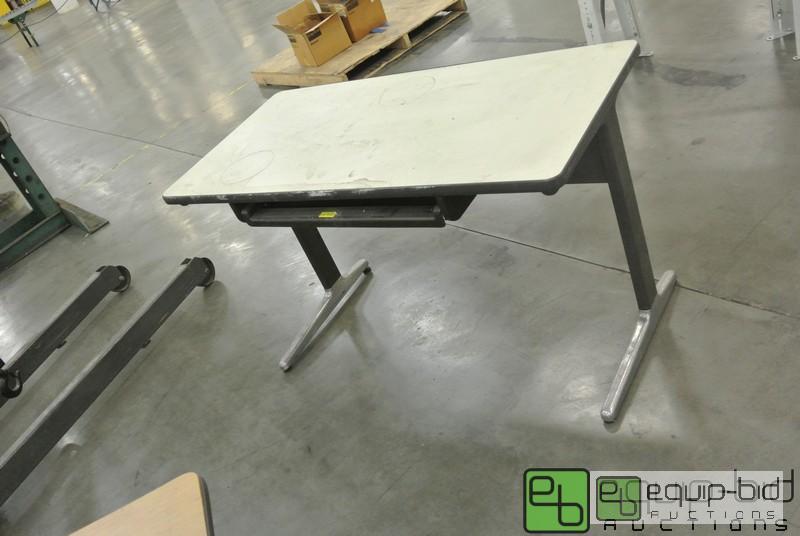 lot 230 image: Herman Miller Desk Steel Frame Composite Top