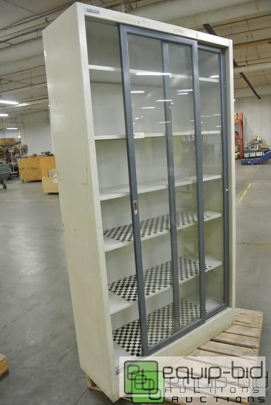lot 242 image: Large Steel Shelving Unit