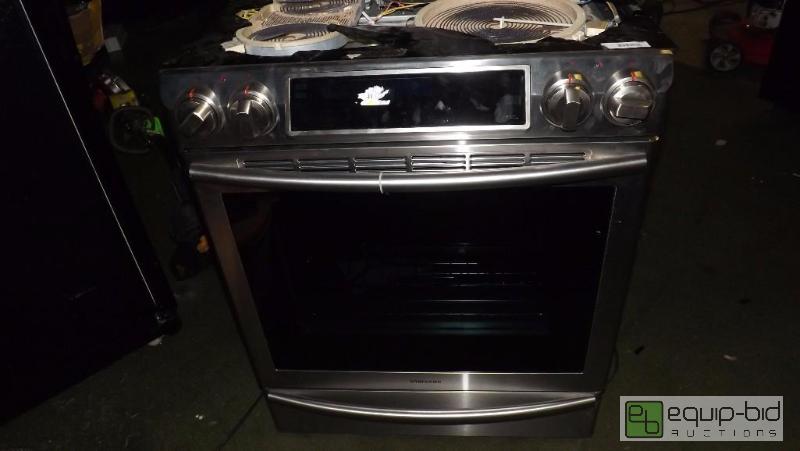 lot 915 image: stainless steel new stove samsung&nbspbroken...
