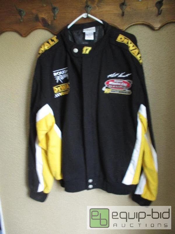 lot 7 image: Official Nascar Drivers Jacket