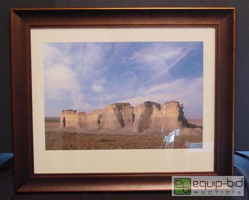 lot 4209 image: Weathered Rock Ridge Photo - Frame 23.5 x 19.5