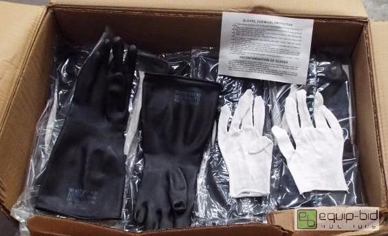 lot 1110 image: Chemical Glove Set    &nbspSee pictures for ...