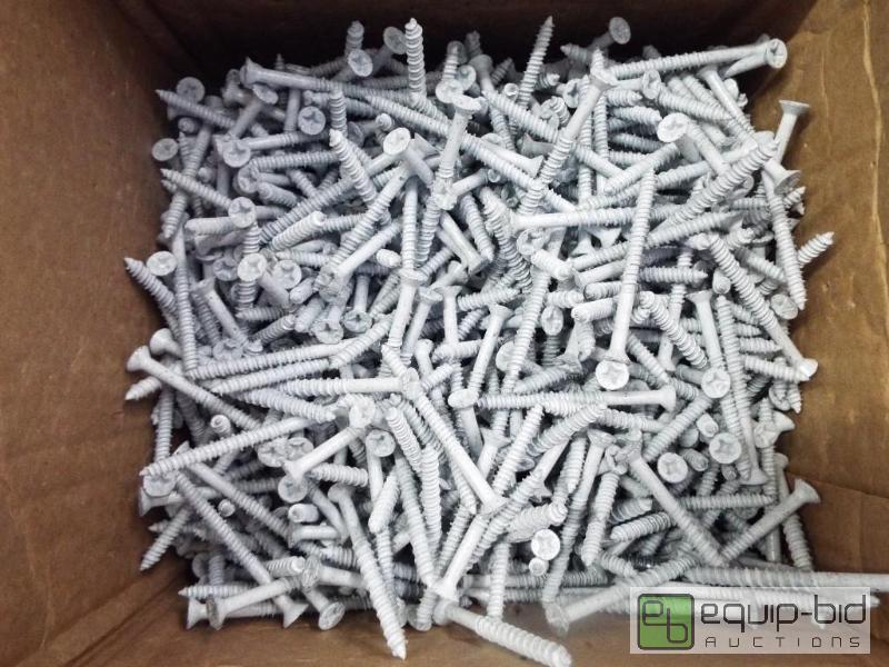 lot 1211 image: Lot of Screws&nbsp   White in Color&nbsp  S...