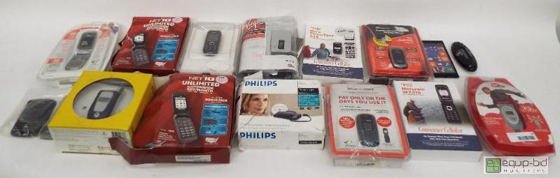 lot 23 image: Cell Phone Lot&nbsp   Shipping Damage to Pac...