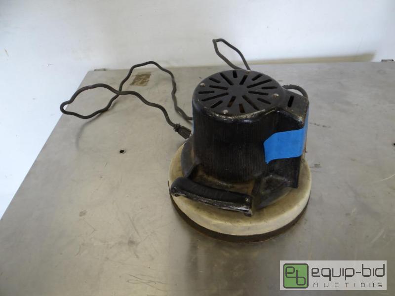 lot 316 image: Orbital Buffer...