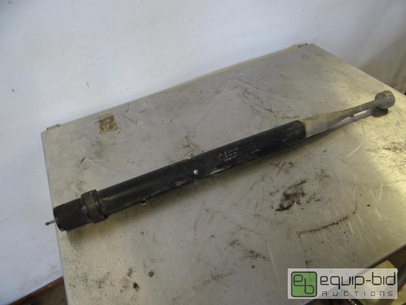 lot 374 image: Dekfastool Model 200 Quick Fastener...