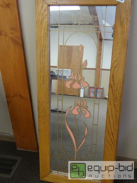 lot 1092 image: Glenlivet Oak Trim Glass Mirror  19x46...