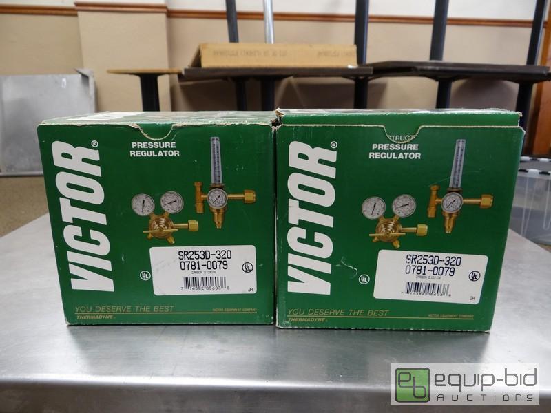 lot 1109 image: Set Of (2) New Victor Oxygen Acetylene Cuttin...