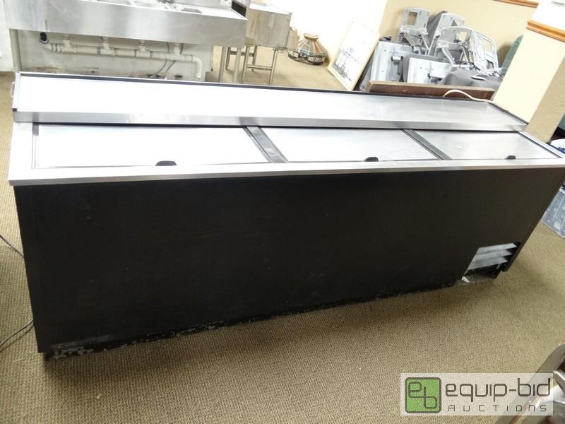 lot 1121 image: True 95 Inch Bottle Box Cooler  Model TD-95-3...