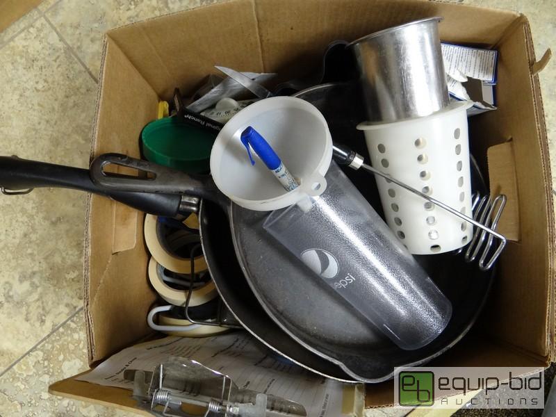 lot 1139 image: Box Of Cast Iron Pan, Plastic Wares, Timer, A...