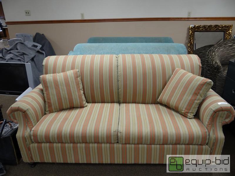 lot 1156 image: 72 Inch Long Striped Hide A Bed Couch With Ma...