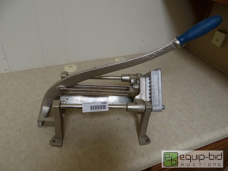 lot 1181 image: Vollrath French Fry Cutter  .25Inch Blades...