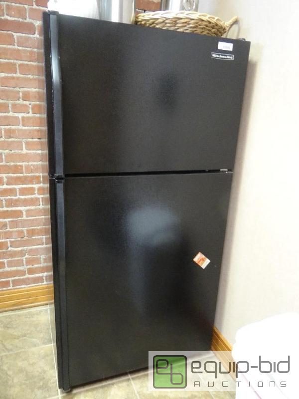 lot 509 image: Kitchen&nbspAid&nbsprefrigerator.  Black 2 ...