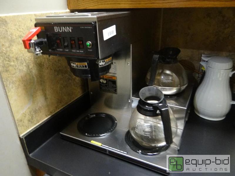 lot 513 image: Bunn commercial coffee maker with 2 pots.  Th...