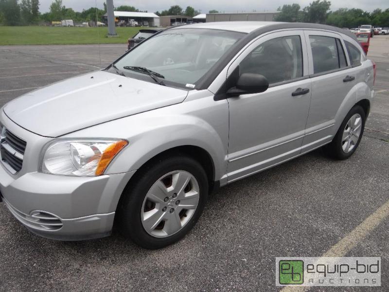 lot 520 image: 2007 Dodge Caliber. 171,265 miles. Year 2007...