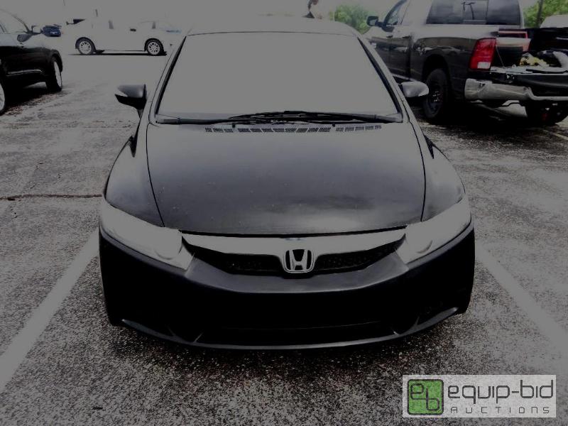 lot 530 image: 2009 Honda civic hybrid. 132,127 miles. Year...