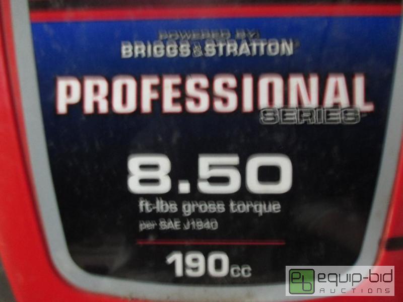 lot 14 image: Gas Power Washer with 8.5hp Engine