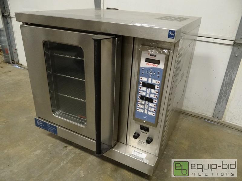 lot 1014 image: Duke Half Size Convection Oven Model59-E3ZZ...