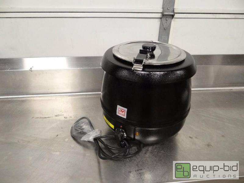 lot 1091 image: Brand New Thunder Group Soup Warmer ModelSEJ...