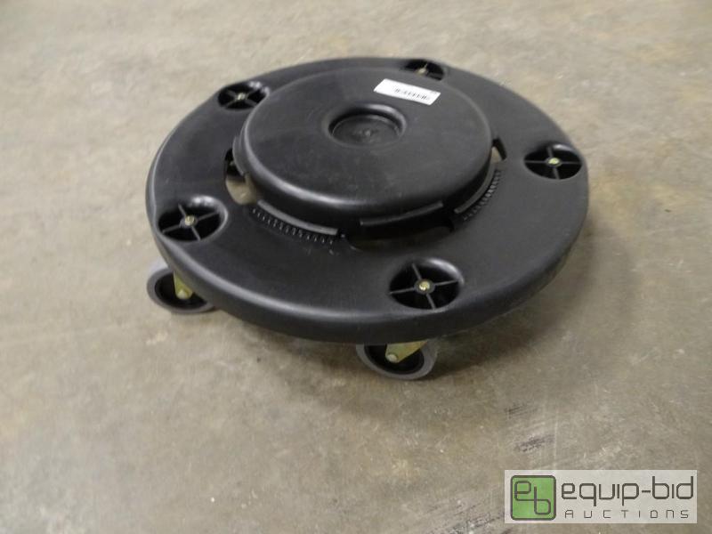 lot 1130 image: New Thunder Group Trash Can Dolly Fits Items ...