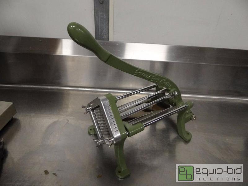 lot 1138 image: Brand New 14 Potato Slicer For French Fries...