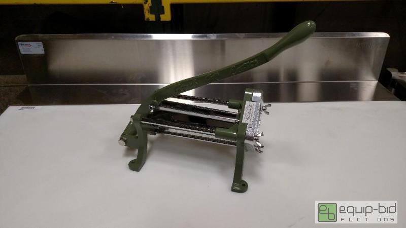 lot 1138B image: Brand New 12Inch Potato Slicer For French Fr...