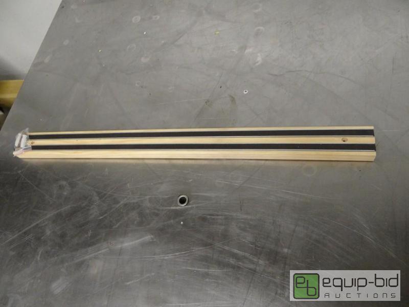 lot 1159 image: (1) Brand New&nbsp24inch Magnetic Tool Holde...