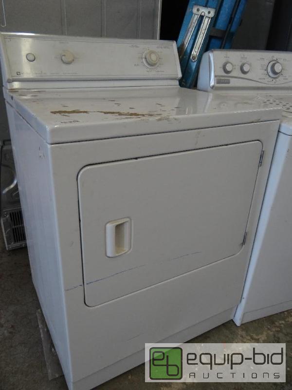 lot 1037 image: Maytag Electric Residental Dryer