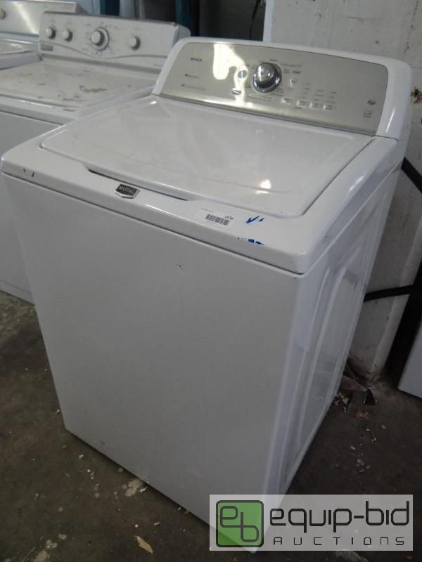 lot 1039 image: Maytag Electric Washing Machine