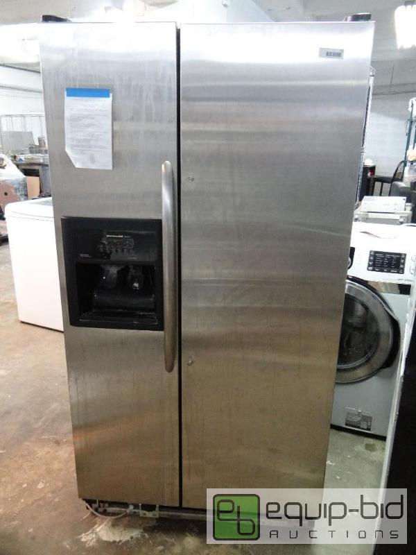 lot 51 image: Kitchen Aid Side by Side Refrigerator